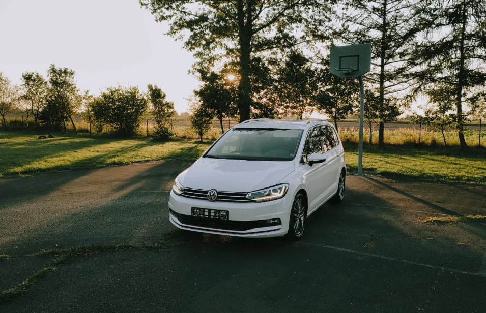 Volkswagen Touran 2.0 TDI Highline DSG